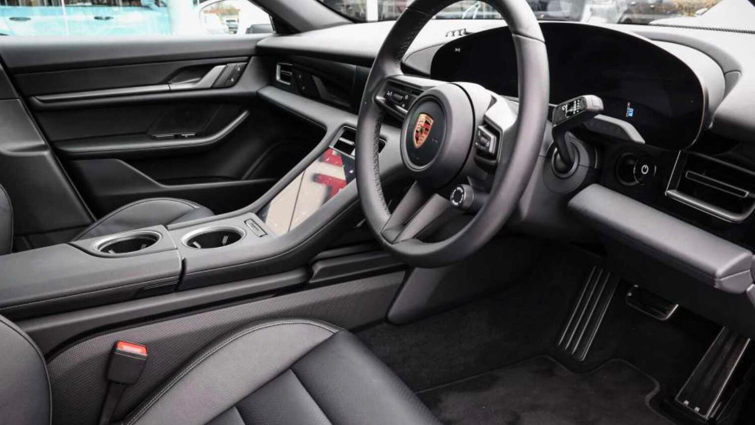 Used Porsche Taycan 2025 for sale - 76661760: Photo 23