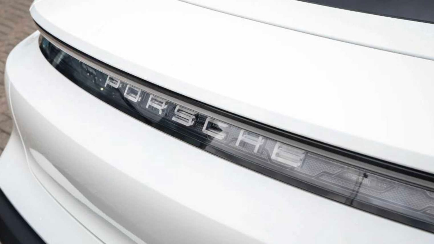 Used Porsche Taycan 2025 for sale - 76661760: Photo 25