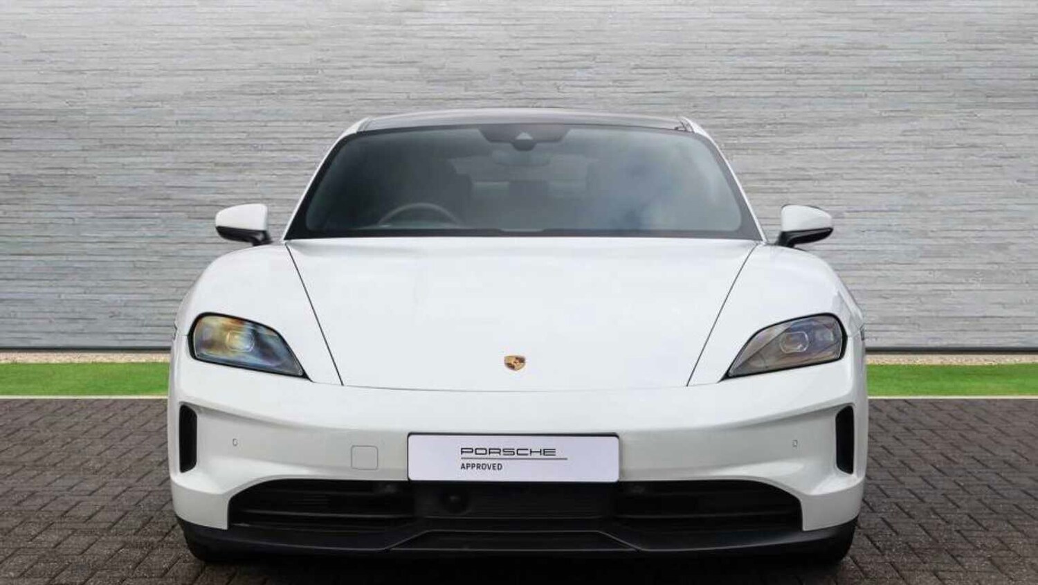 Used Porsche Taycan 2025 for sale - 76661760: Photo 28