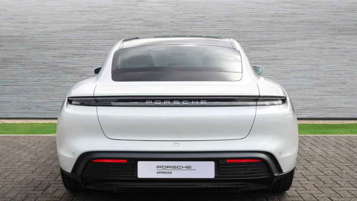 Used Porsche Taycan 2025 for sale - 76661760: Photo 29