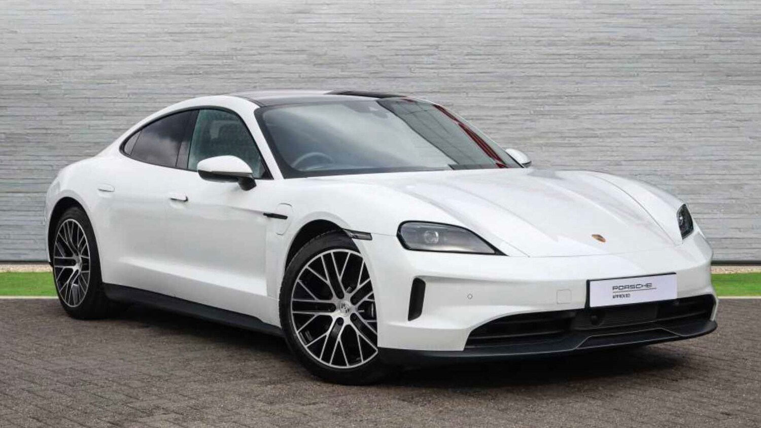 Used Porsche Taycan 2025 for sale - 76661760: Photo 34