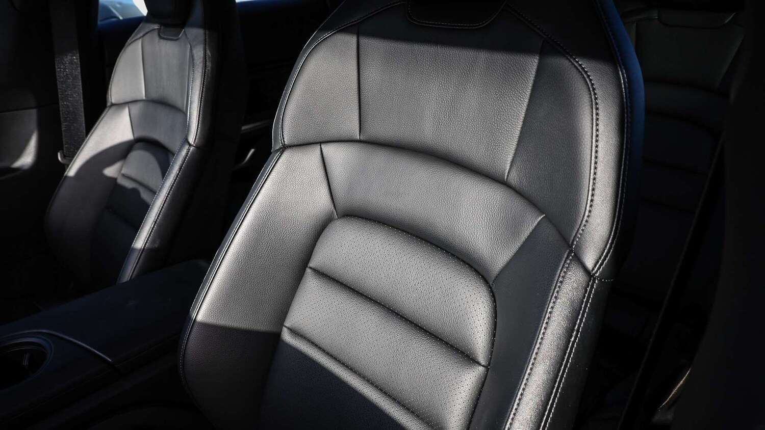 Used Porsche Taycan 2021 for sale - 77429158: Photo 16