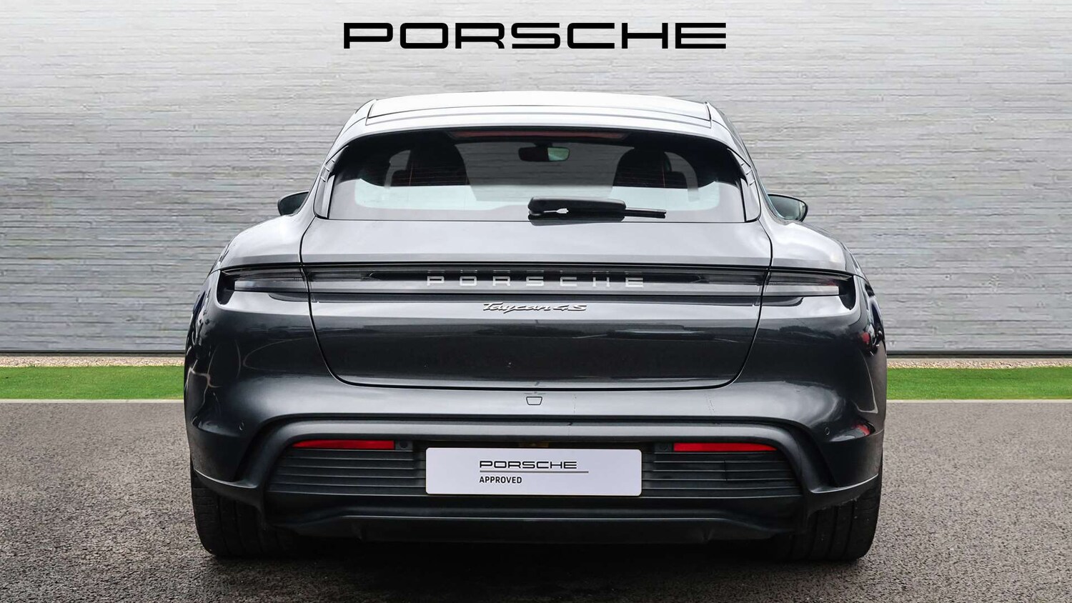 Used Porsche Taycan 2022 for sale - 77134760: Photo 10