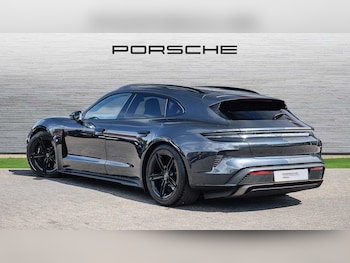 Used Porsche Taycan 2025 for sale - 75249056: Photo