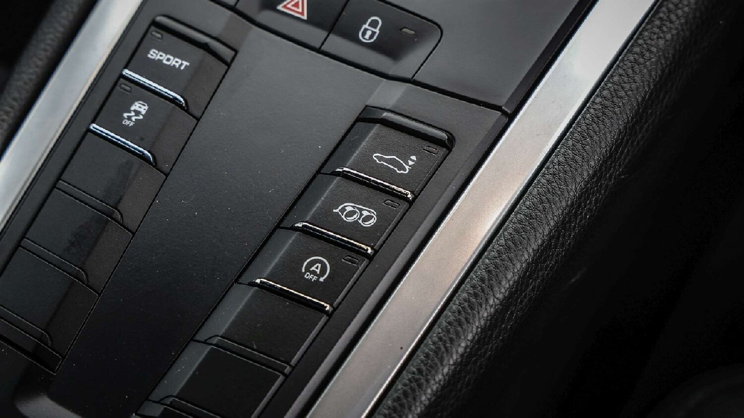 Used Porsche Other 2018 for sale - 76176885: Photo 32