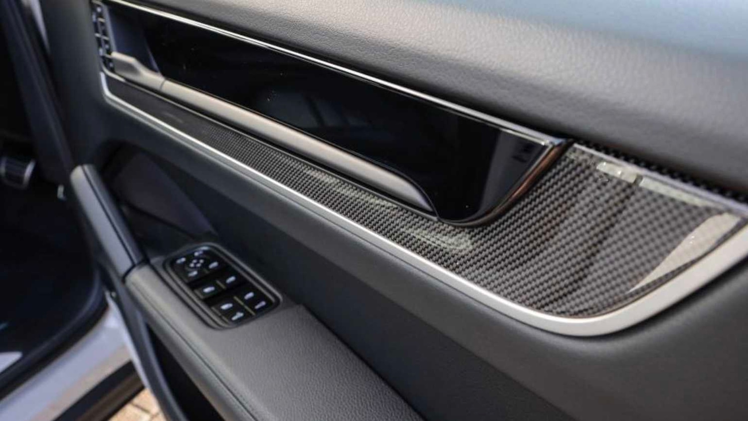 Used Porsche Cayenne 2026 for sale - 77648843: Photo 21