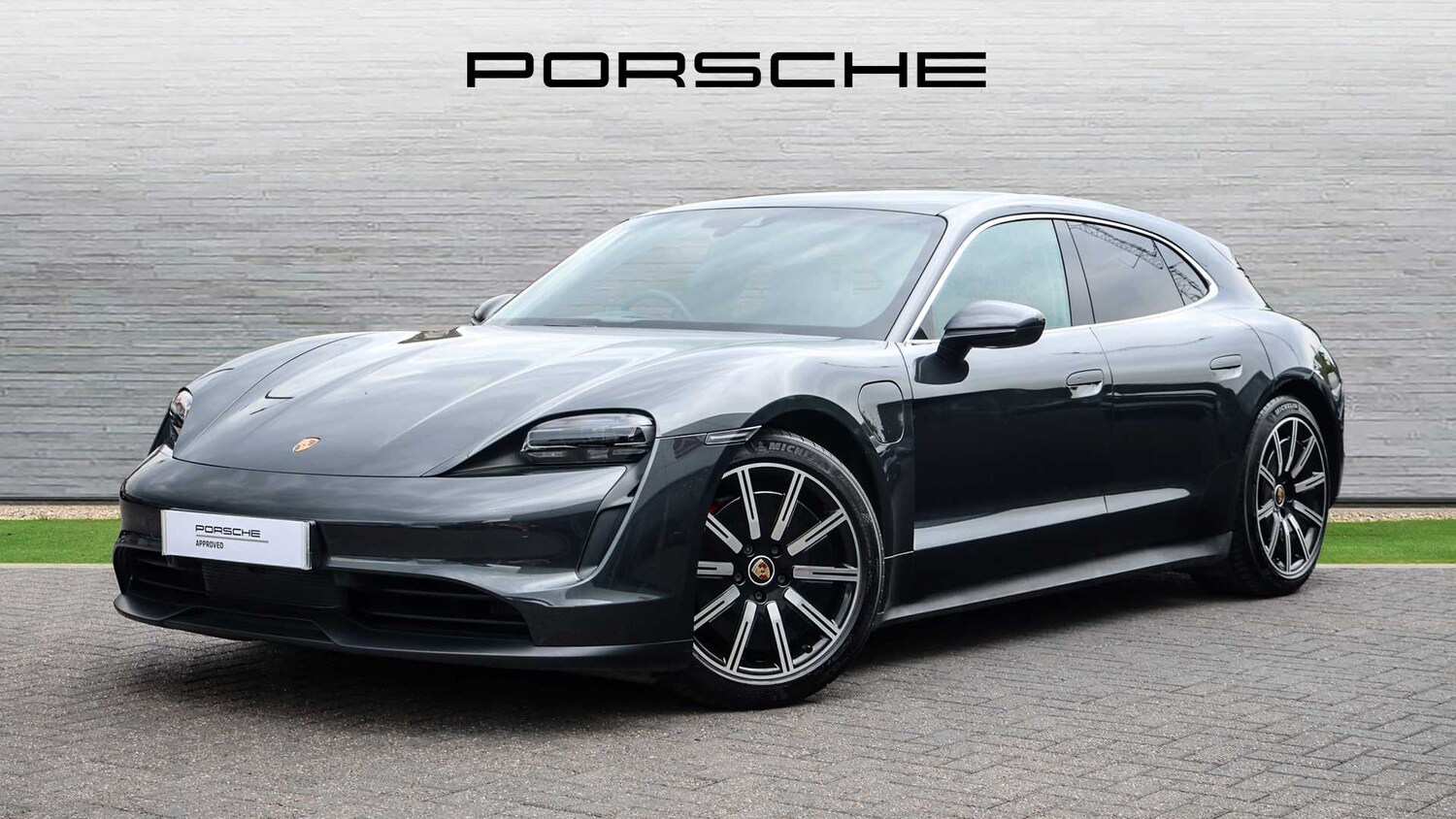 Used Porsche Taycan 2022 for sale - 76170167: Photo 2