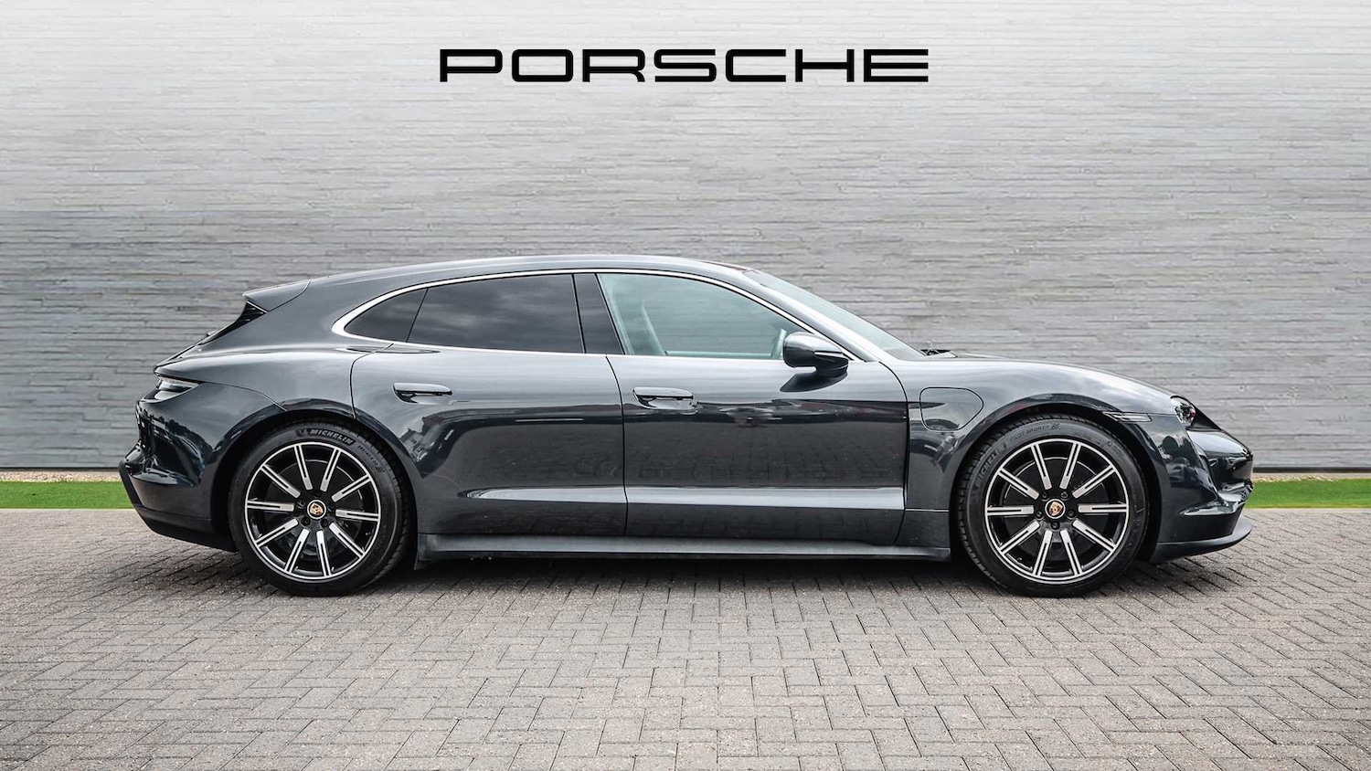 Used Porsche Taycan 2022 for sale - 76170167: Photo 7