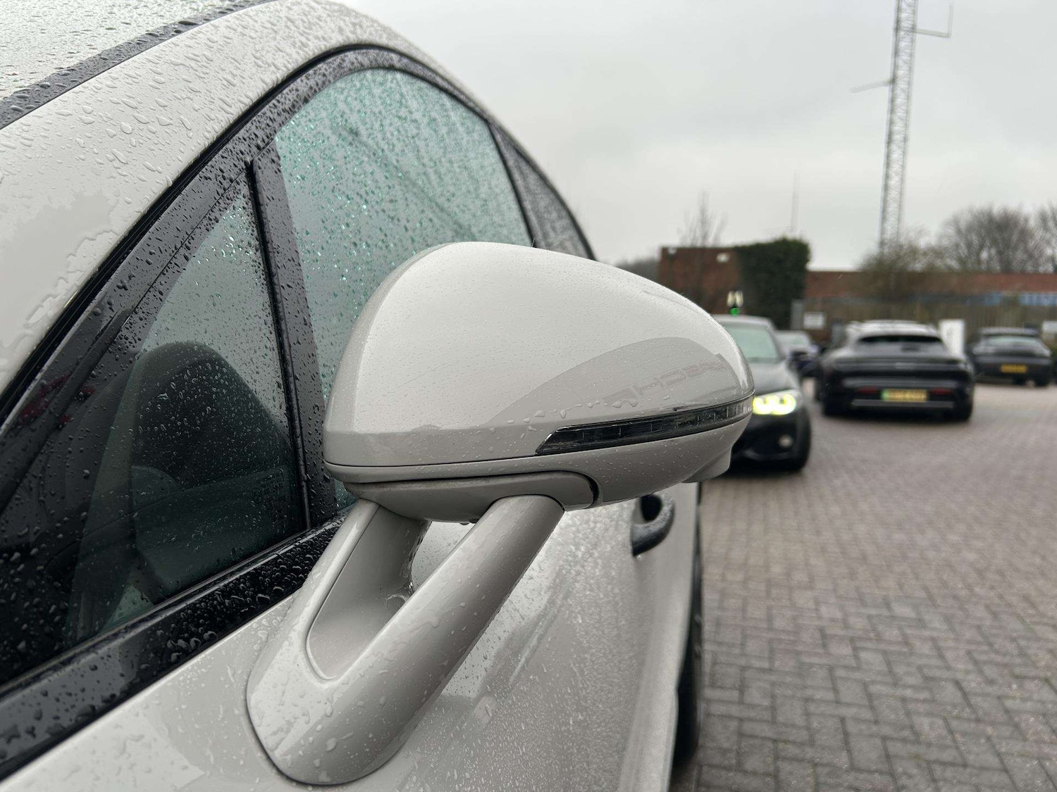 Used Porsche Macan 2023 for sale - 77348023: Photo 24