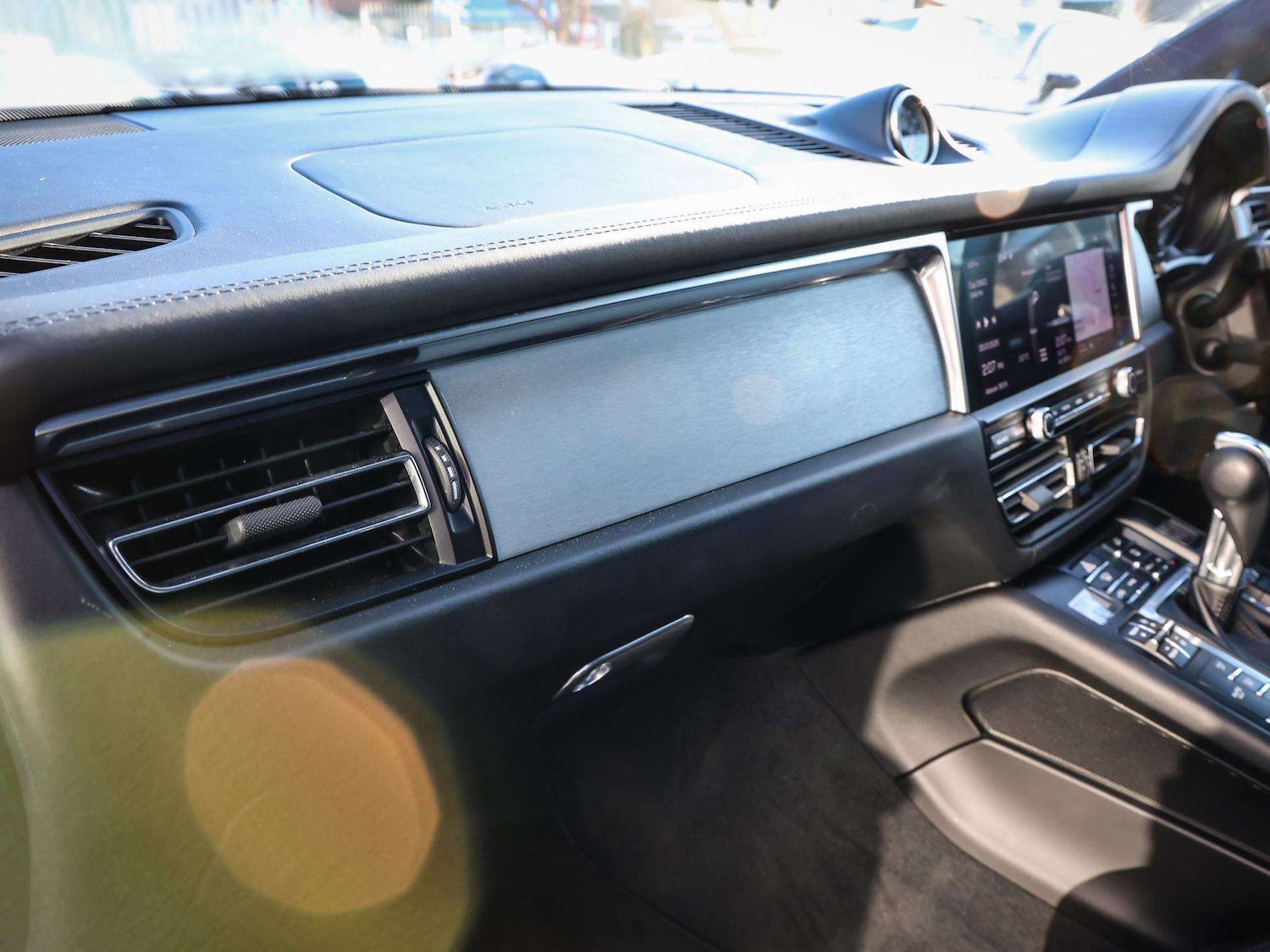 Used Porsche Macan 2022 for sale - 77686621: Photo 18