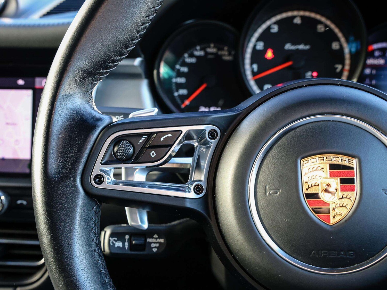 Used Porsche Macan 2022 for sale - 77686621: Photo 23