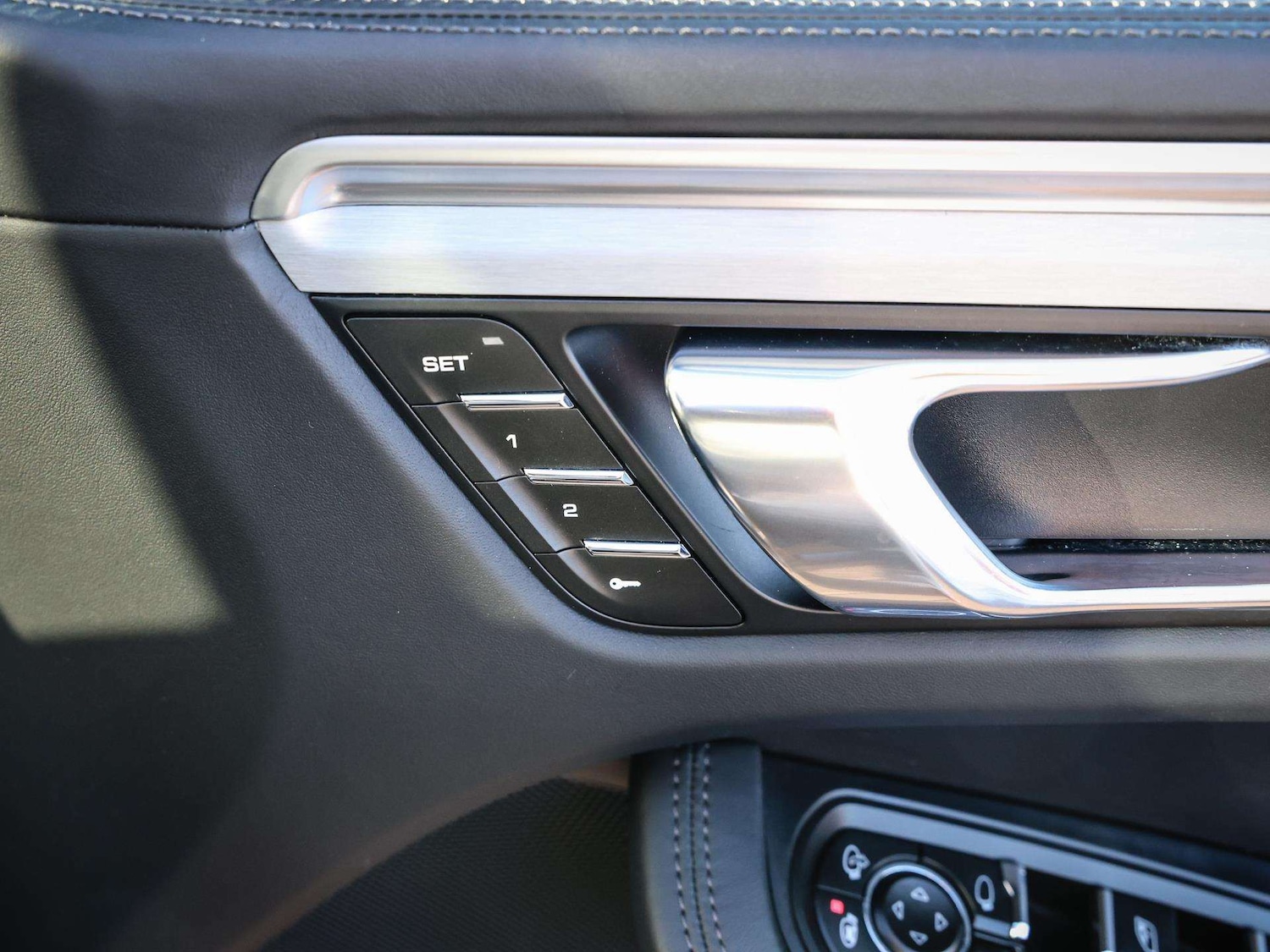 Used Porsche Macan 2022 for sale - 77686621: Photo 28