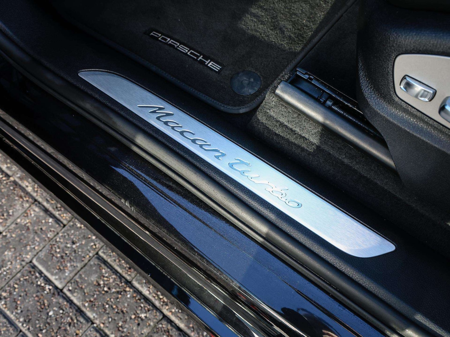 Used Porsche Macan 2022 for sale - 77686621: Photo 33