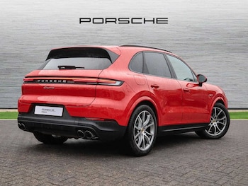 Used Porsche Cayenne 2023 for sale - 75216813: Photo