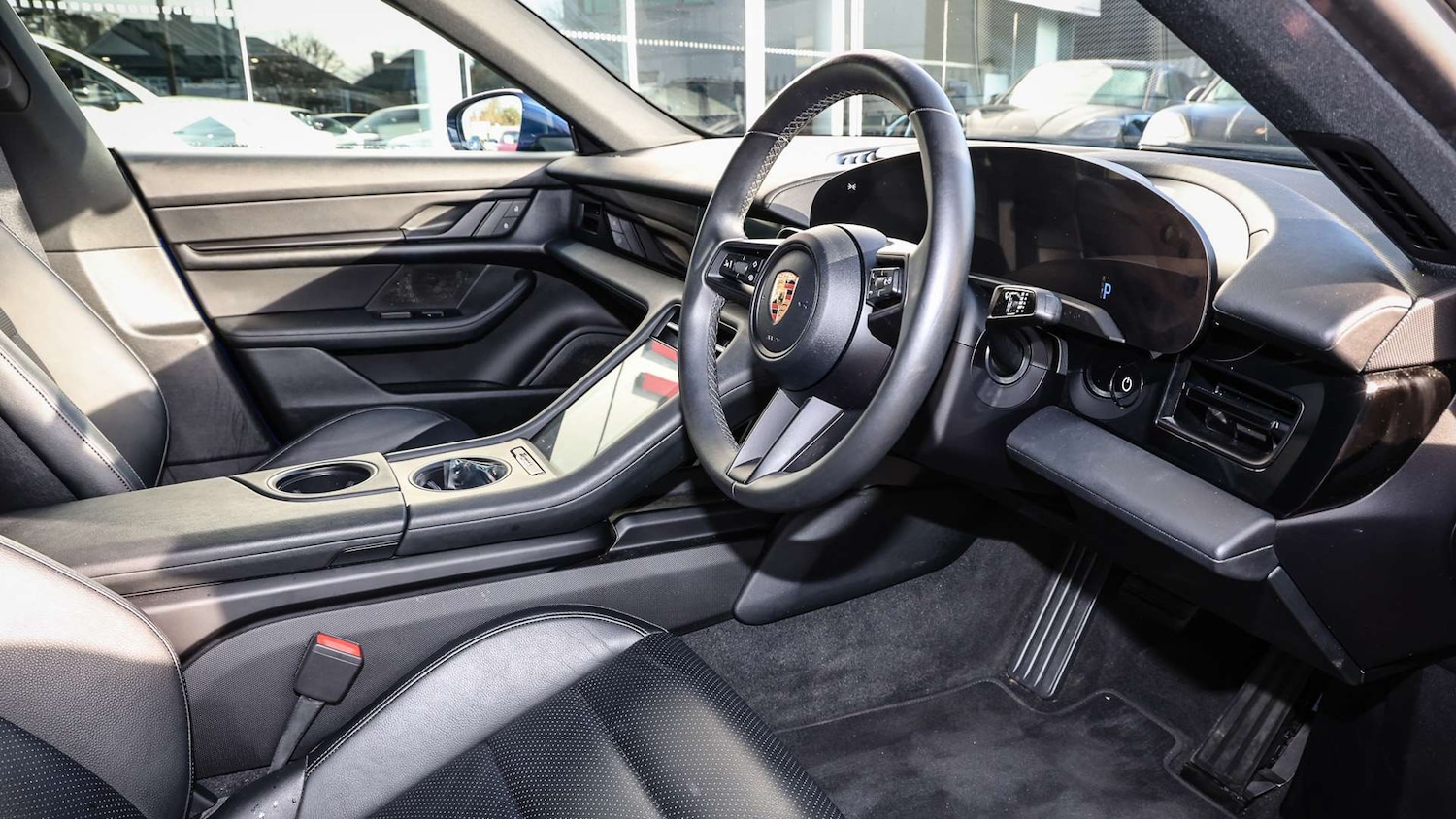 Used Porsche Taycan 2021 for sale - 76624466: Photo 11