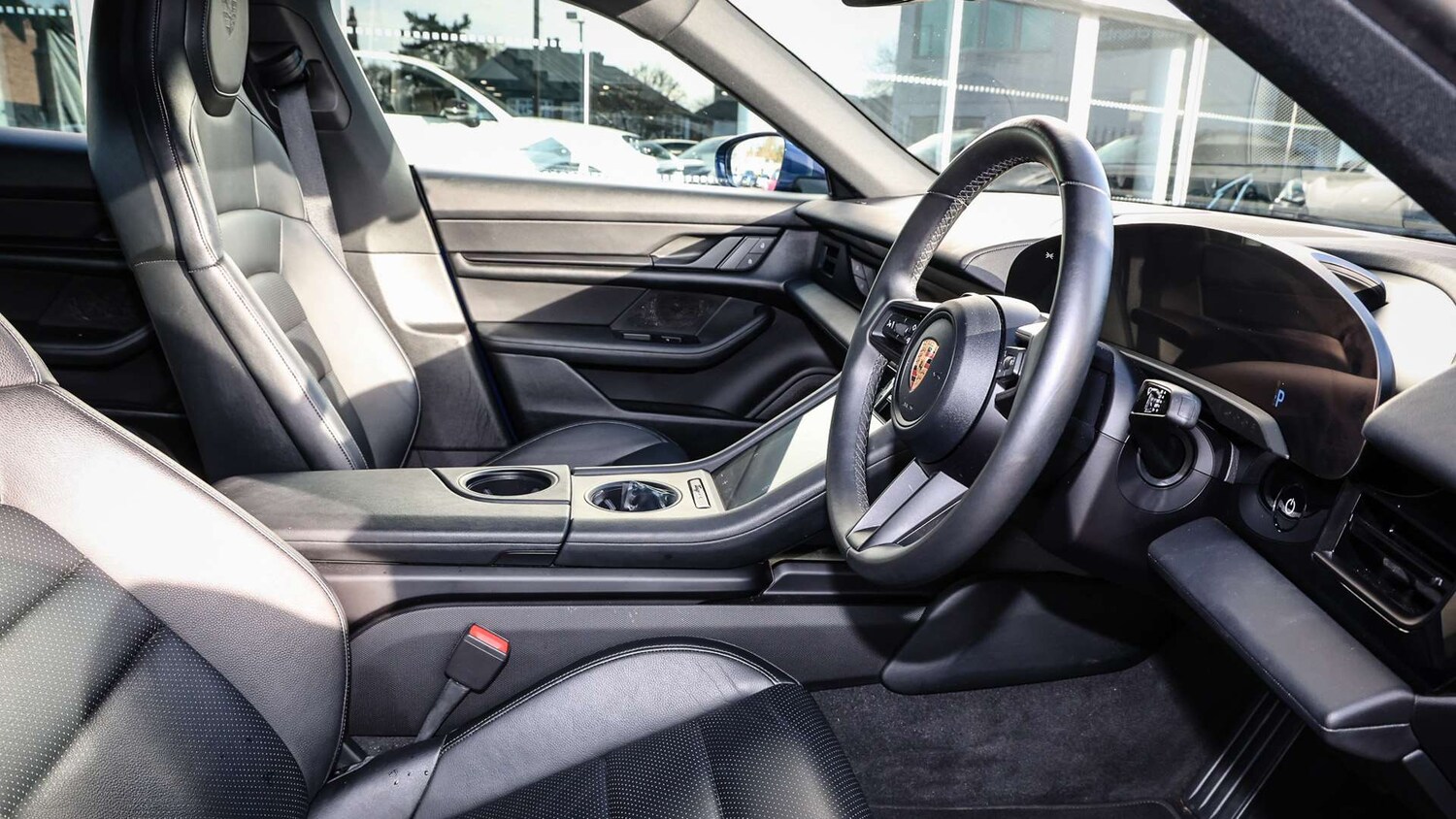 Used Porsche Taycan 2021 for sale - 76624466: Photo 12