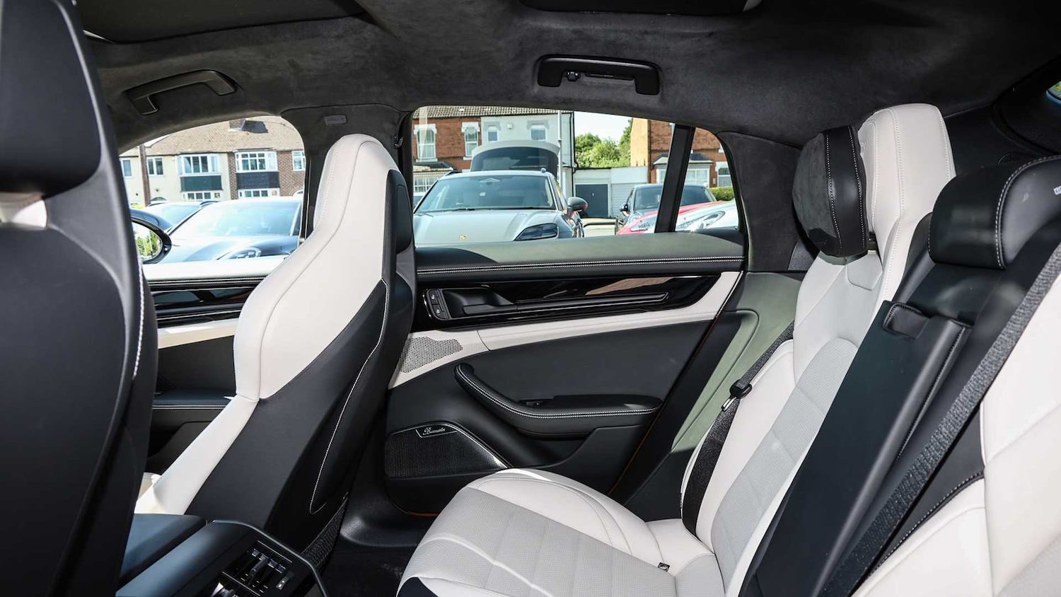 Used Porsche Panamera 2025 for sale - 76063423: Photo 14