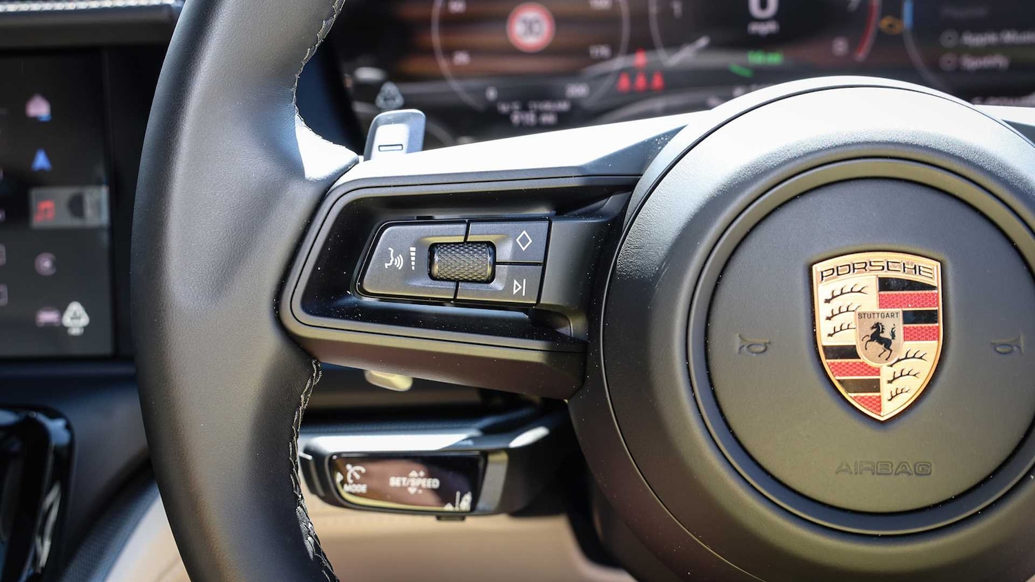 Used Porsche Panamera 2025 for sale - 76063423: Photo 26