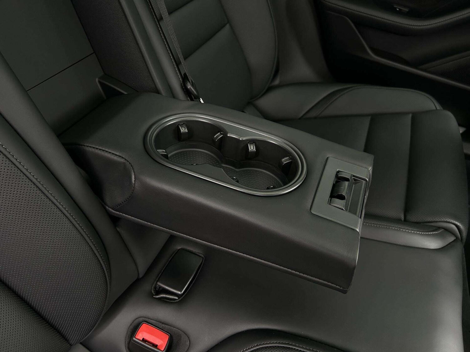 Used Porsche Taycan for sale - 78052374: Photo 15