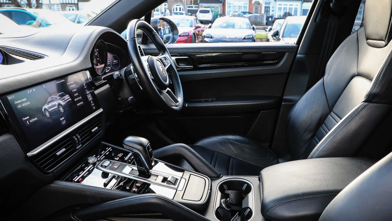 Used Porsche Cayenne 2019 for sale - 77862139: Photo 12