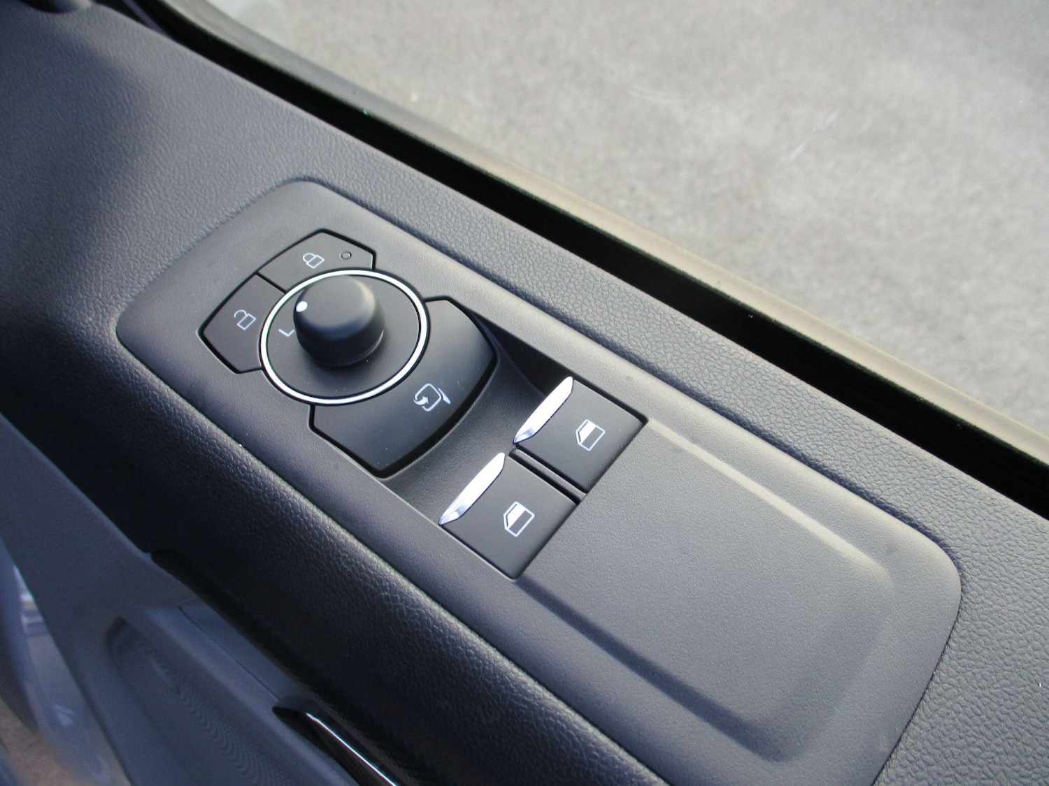 Used Ford Transit Custom 2025 for sale - 77156212: Photo 17