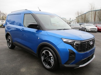 Ford - Transit Courier