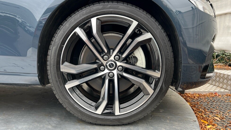 Used Volvo V90 2024 for sale - 76161351: Photo 16