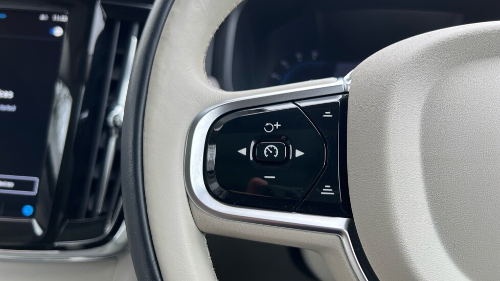 Used Volvo V90 2024 for sale - 76161351: Photo 18