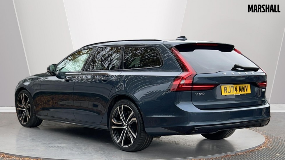 Used Volvo V90 2024 for sale - 76161351: Photo 2