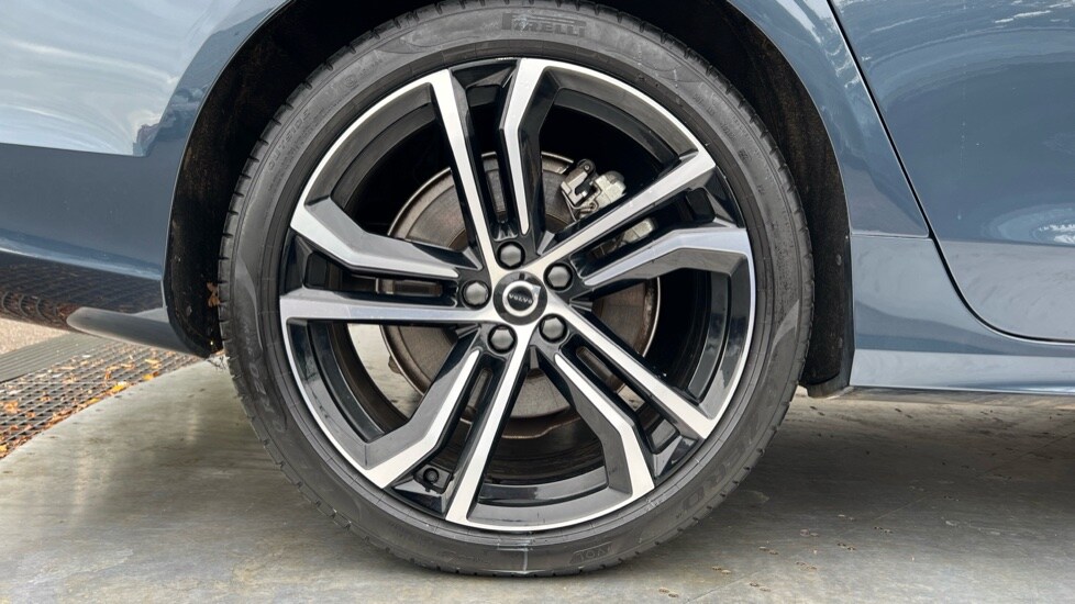 Used Volvo V90 2024 for sale - 76161351: Photo 24