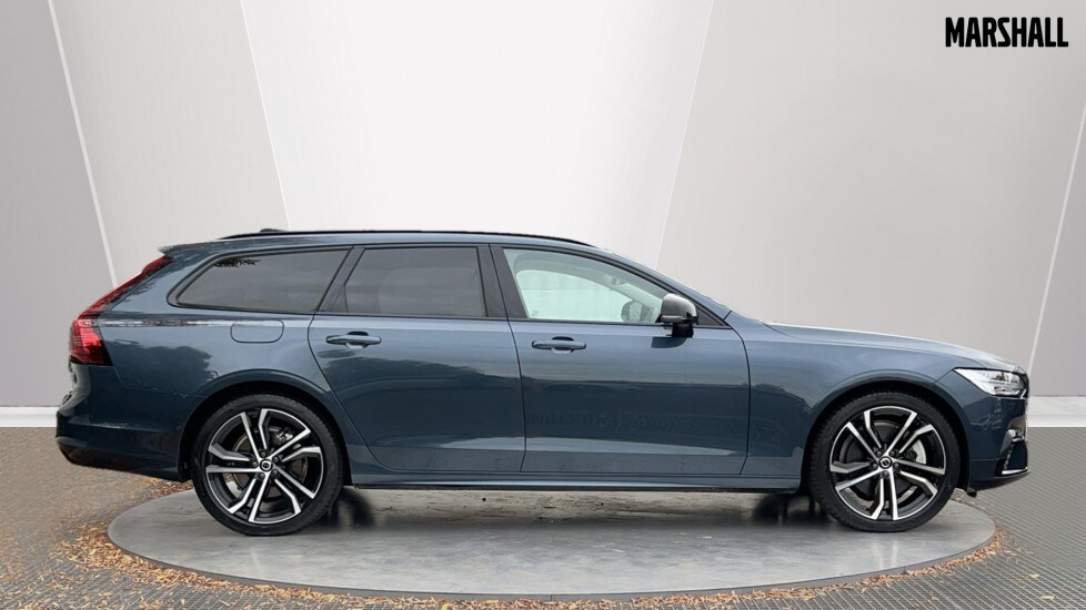 Used Volvo V90 2024 for sale - 76161351: Photo 3