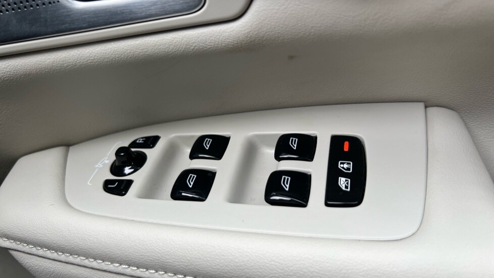 Used Volvo V90 2024 for sale - 76161351: Photo 33