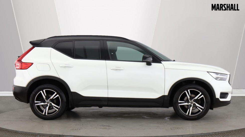 Used Volvo XC40 2021 for sale - 76648000: Photo 2