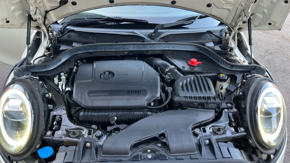 Used MINI Convertible 2020 for sale - 76888844: Photo 16