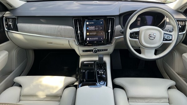 Used Volvo V90 2025 for sale - 75472498: Photo 21