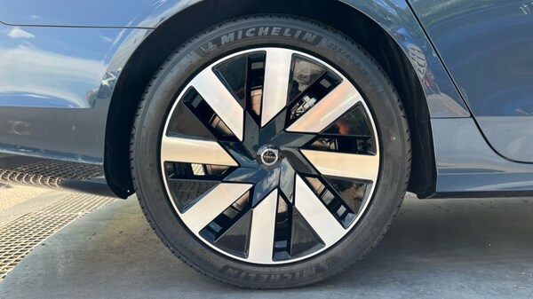 Used Volvo V90 2025 for sale - 75472498: Photo 24