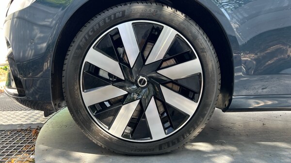 Used Volvo V90 2025 for sale - 75472498: Photo 25