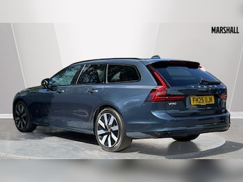 Used Volvo V90 2025 for sale - 75472498: Photo