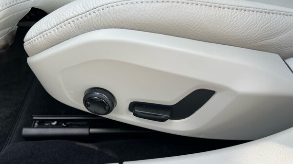 Used Volvo V90 2025 for sale - 75472498: Photo 48