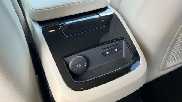 Used Volvo V90 2025 for sale - 75472498: Photo 50