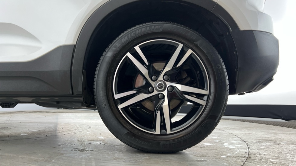 Used Volvo XC40 2021 for sale - 76648003: Photo 4