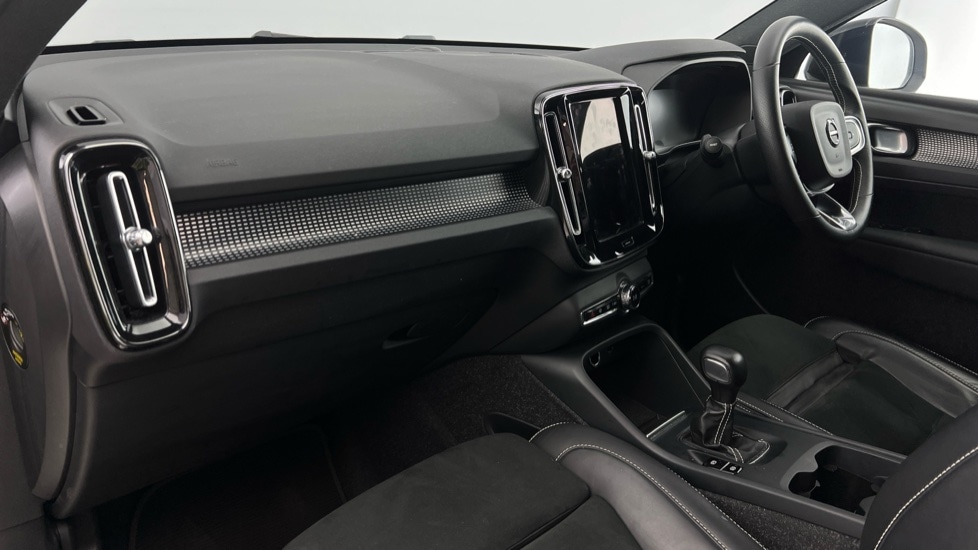 Used Volvo XC40 2021 for sale - 76648003: Photo 6