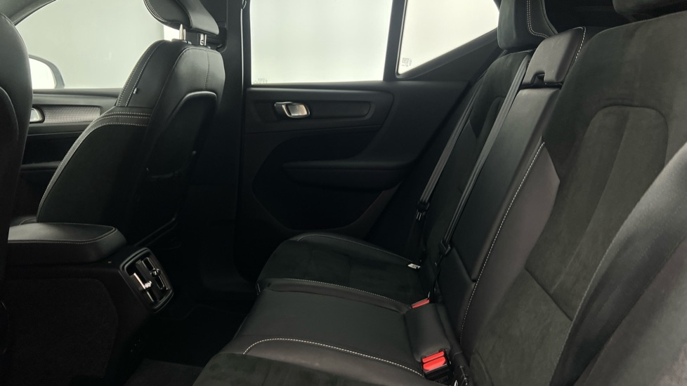 Used Volvo XC40 2021 for sale - 76648003: Photo 7