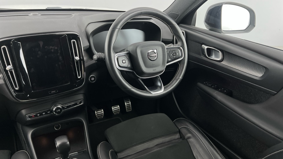 Used Volvo XC40 2021 for sale - 76648003: Photo 8