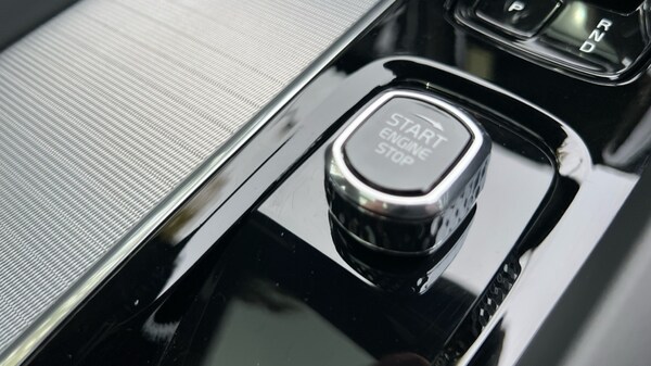 Used Volvo XC60 2024 for sale - 76191058: Photo 28