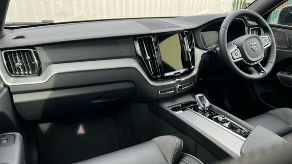 Used Volvo XC60 2024 for sale - 76191058: Photo 4