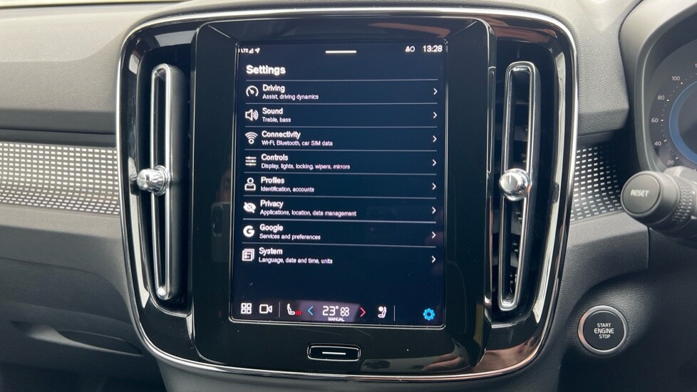 Used Volvo XC40 2024 for sale - 76244431: Photo 20