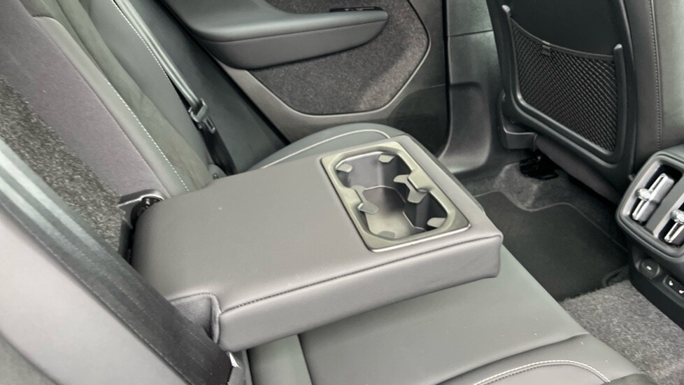 Used Volvo XC40 2024 for sale - 76244431: Photo 31