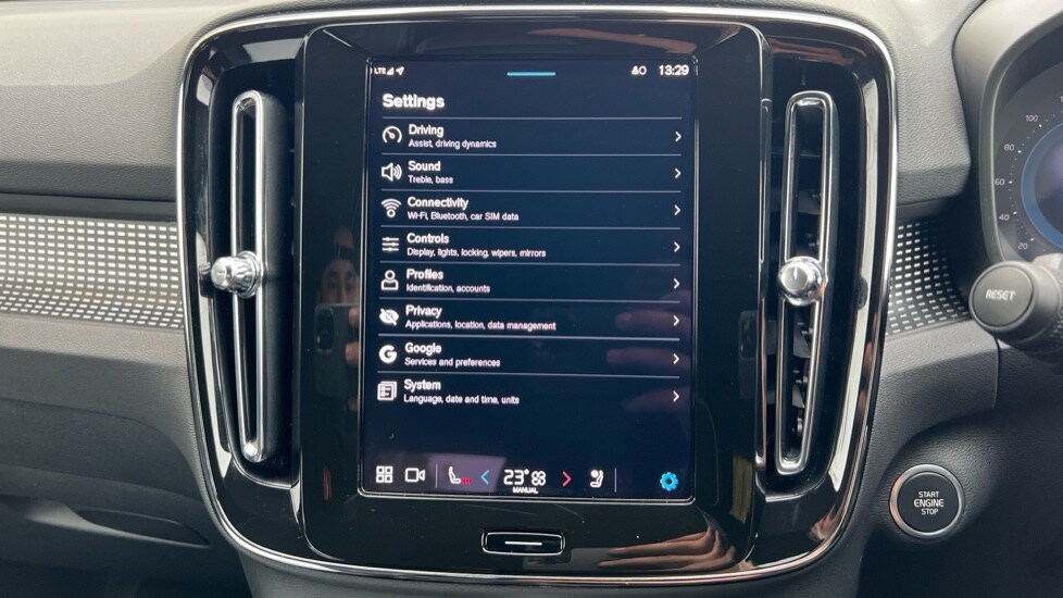 Used Volvo XC40 2024 for sale - 76244431: Photo 40