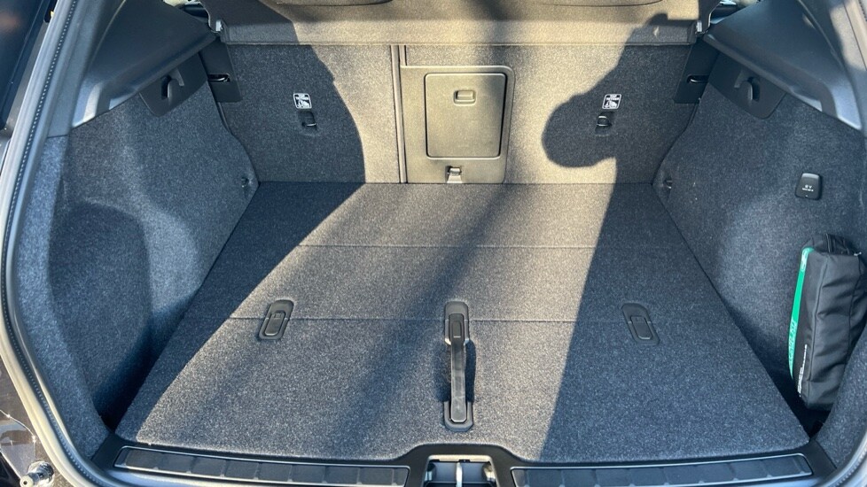 Used Volvo XC40 2025 for sale - 77057878: Photo 17